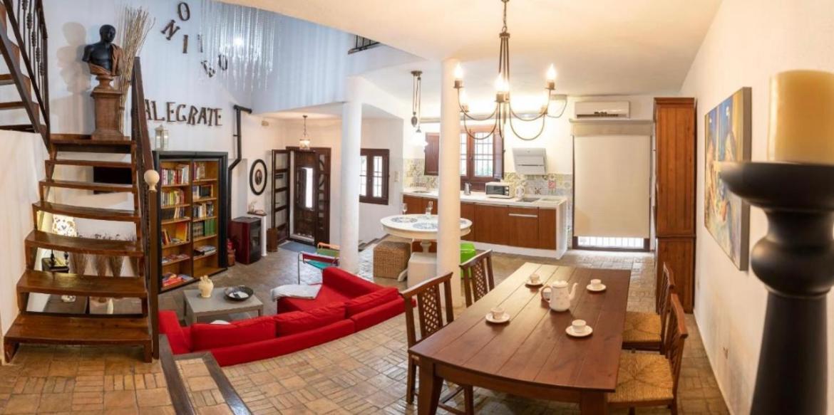 El Pensamiento Apartment Ronda Luaran gambar