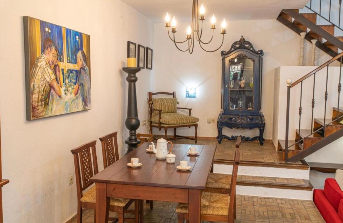 El Pensamiento Apartment Ronda Luaran gambar